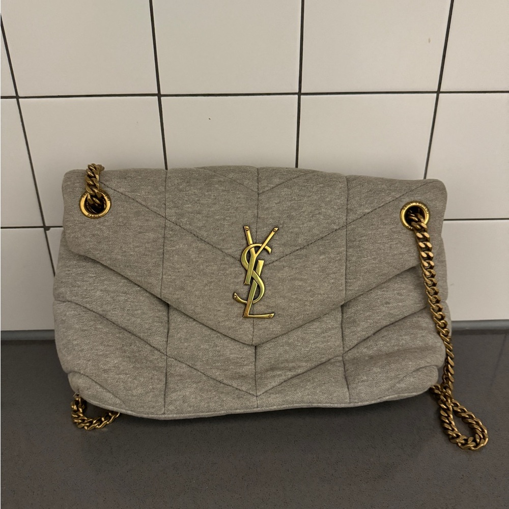Yves Saint Laurent Shoulder Bag